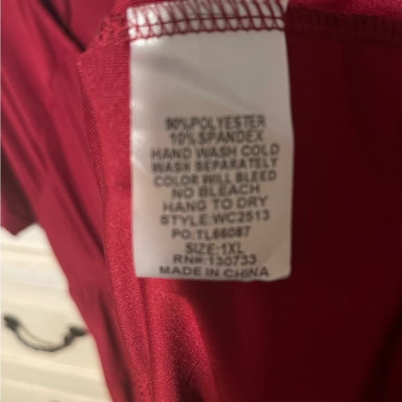 Dress - Picture 2 of 2